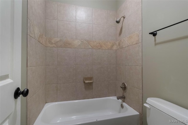 5906 Amberwood Ln, Montgomery, AL 36116 - bathroom featuring toilet and shower / washtub combination