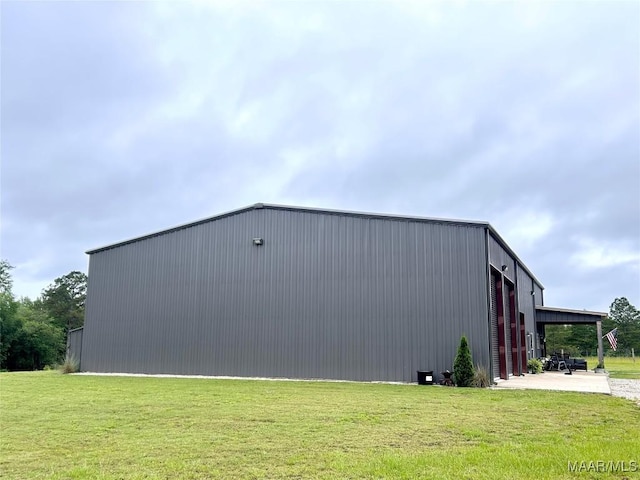 2533 Weldon Rd, Tallassee, AL 36078 - view of pole building featuring a yard