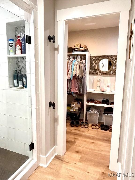 2533 Weldon Rd, Tallassee, AL 36078 - view of closet