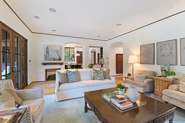 1777 Barganier Rd, Cecil, AL 36013 - living area with arched walkways