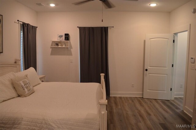 7330 Butler Mill Rd, Ramer, AL 36069 - bedroom with dark wood-style floors, baseboards, recessed lighting, and a ceiling fan