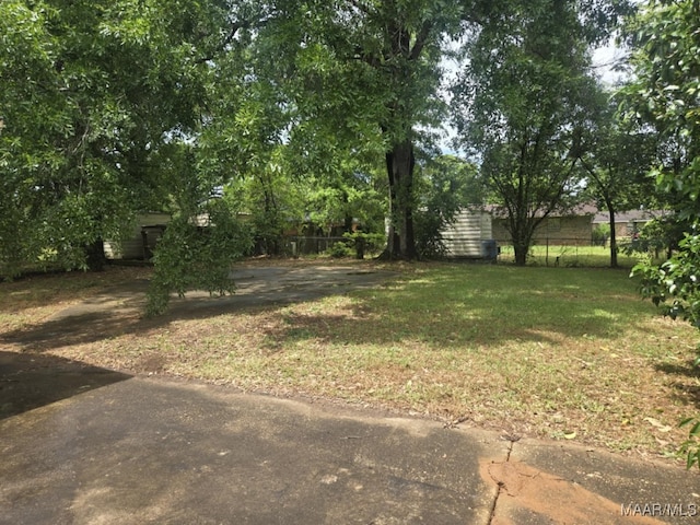 116 Longbrook Dr, Montgomery, AL 36110 - view of yard