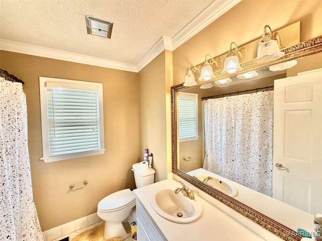 36 Wilkins Rd, Selma, AL 36701 - full bathroom with ornamental molding, a textured ceiling, toilet, vanity, and curtained shower