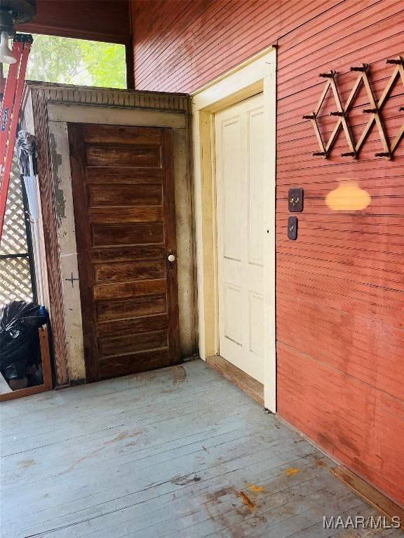 501 Tremont St, Selma, AL 36701 - view of exterior entry featuring a deck