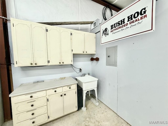 441 County Road 401, Selma, AL 36701 - laundry area featuring electric panel and a sink
