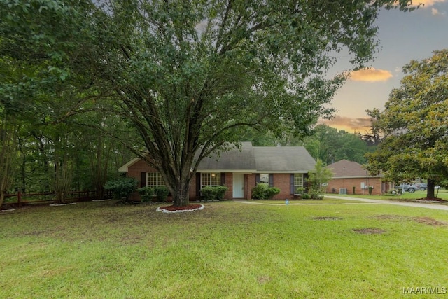 929 Ironwood Dr, Montgomery, AL 36117 - ranch-style house with a lawn