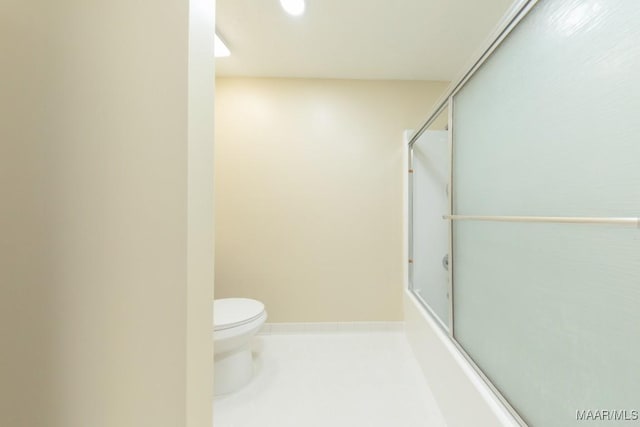 929 Ironwood Dr, Montgomery, AL 36117 - full bath with toilet and shower / bath combination with glass door