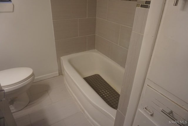 1324-1326 Federal Dr, Montgomery, AL 36107 - bathroom with a tub, toilet, a shower, and baseboards