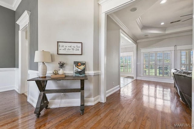 541 Jasmine Trl, Prattville, AL 36066 - corridor with wood finished floors, crown molding, a tray ceiling, recessed lighting, and baseboards