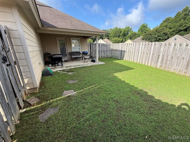 3701 Claiborne Cir, Montgomery, AL 36116 - view of yard featuring a patio area