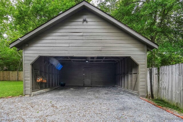 3328 Lebron Rd, Montgomery, AL 36106 - view of detached garage