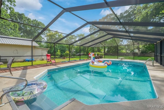 258 S Conecuh St, Greenville, AL 36037 - outdoor pool featuring a patio area