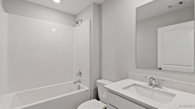 6008 Cunningham Trl, Montgomery, AL 36116 - full bathroom featuring vanity, shower / tub combination, toilet, and recessed lighting