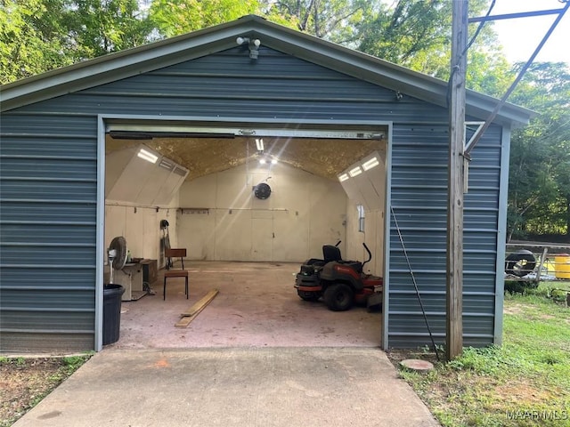 6390 County Road 37, Valley Grande, AL 36701 - view of garage