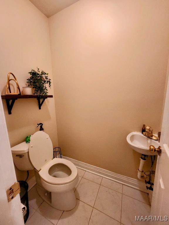 103 River Chase Ct, Wetumpka, AL 36092 - bathroom with toilet, tile patterned flooring, and baseboards
