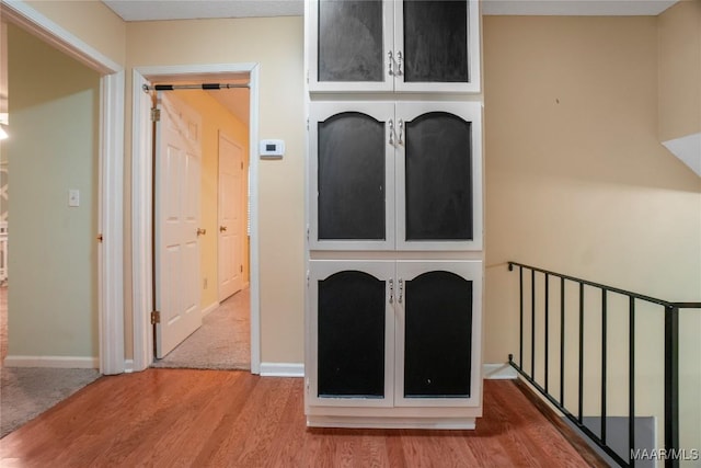 184 Fox Hollow Rd, Montgomery, AL 36109 - hallway featuring wood finished floors and baseboards