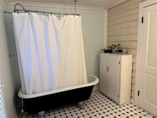 408 W Tuskeena St, Wetumpka, AL 36092 - full bathroom featuring a freestanding bath and crown molding