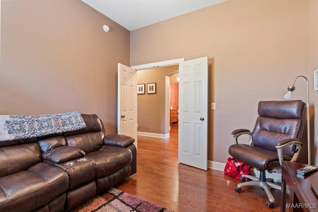 1900 Wyndgate Loop, Montgomery, AL 36117 - living area featuring wood finished floors and baseboards