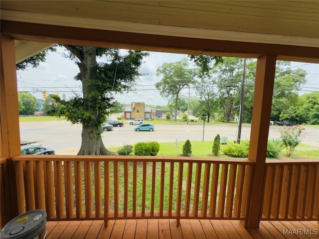 2829 Highland Ave, Montgomery, AL 36107 - view of wooden deck