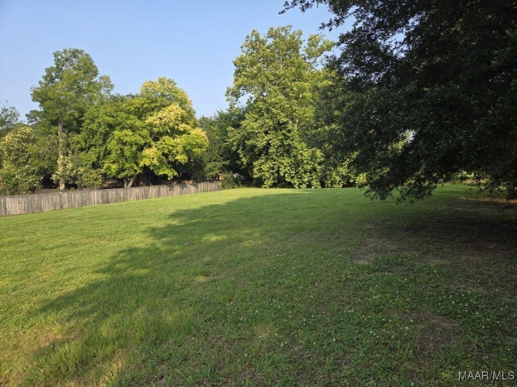 3581 Lockwood Ln, Montgomery, AL 36111 - photo 3