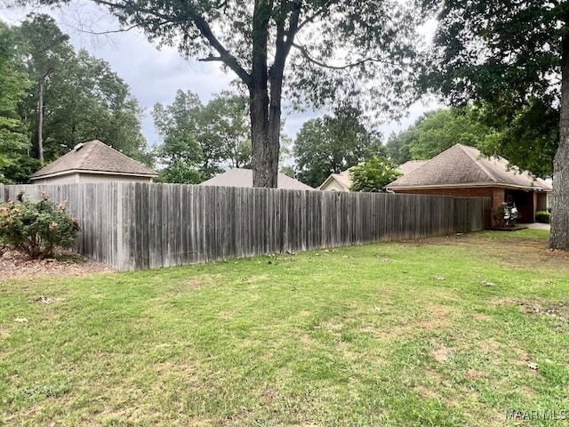 1915 Emerald Mountain Pkwy, Wetumpka, AL 36093 - view of yard