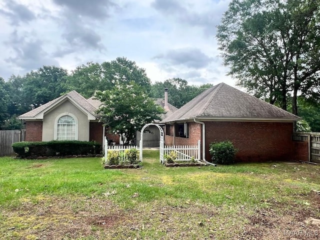 1915 Emerald Mountain Pkwy, Wetumpka, AL 36093 - single story home with brick siding and a shingled roof