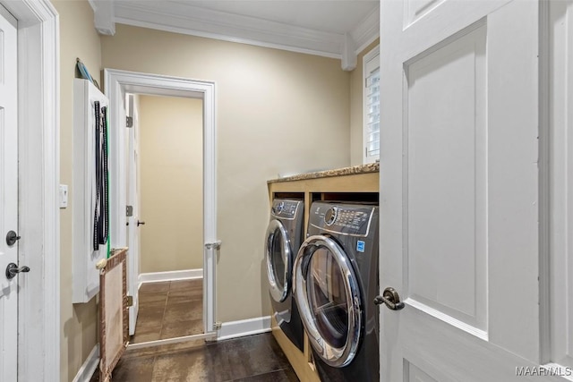 161 Watson Cir, Montgomery, AL 36109 - laundry area with washer and dryer, crown molding, and baseboards
