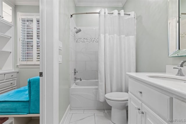 161 Watson Cir, Montgomery, AL 36109 - full bath featuring ornamental molding, vanity, shower / tub combo, toilet, and baseboards