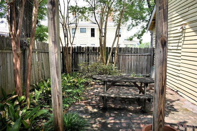 402 S Perry St, Montgomery, AL 36104 - view of patio