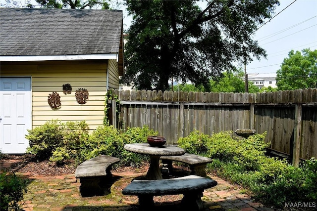 402 S Perry St, Montgomery, AL 36104 - view of yard with a patio