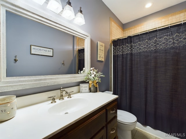 661 Blackberry Rd, Deatsville, AL 36022 - full bath featuring vanity, toilet, tile patterned floors, a shower with shower curtain, and recessed lighting