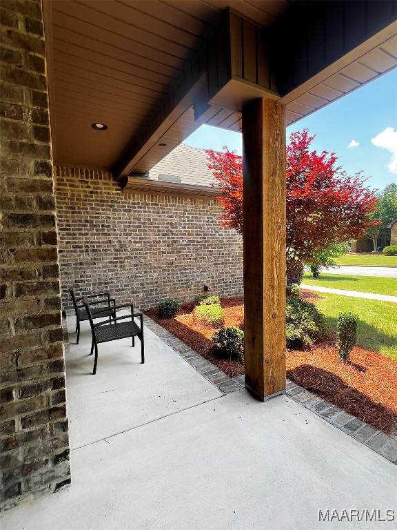 475 Mountain Meadows Ln, Wetumpka, AL 36093 - view of patio