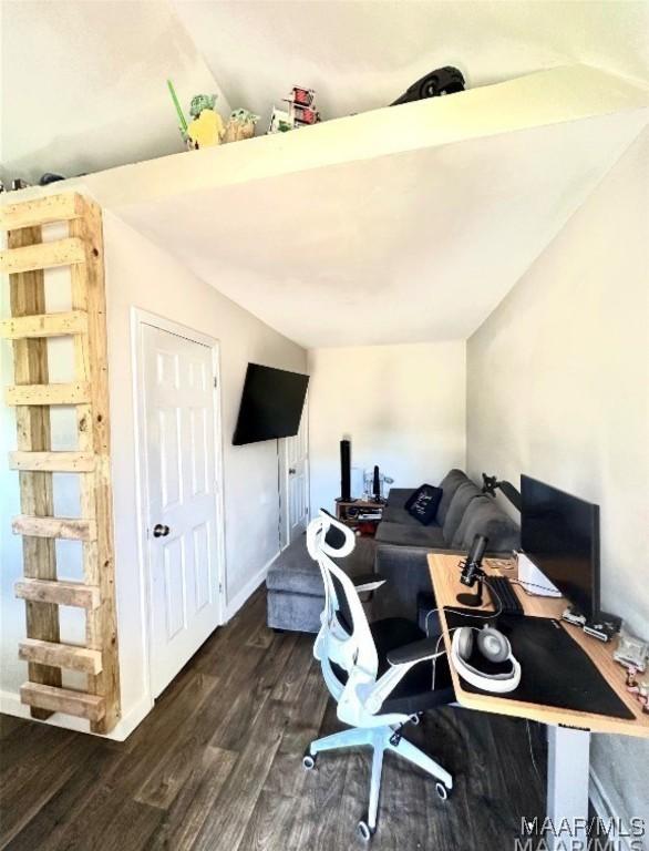 1915 Mckinley Ave, Montgomery, AL 36107 - home office featuring dark wood-style flooring and baseboards