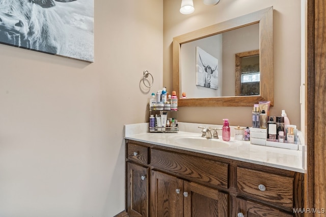 511 Mehearg Rd, Wetumpka, AL 36092 - bathroom featuring vanity