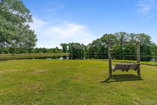 511 Mehearg Rd, Wetumpka, AL 36092 - view of grassy yard with a water view