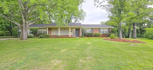 2728 Oxford Dr, Montgomery, AL 36111 - single story home with brick siding and a front lawn