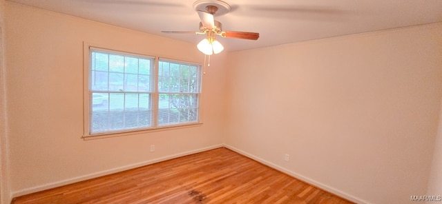 2728 Oxford Dr, Montgomery, AL 36111 - unfurnished room with light wood-type flooring, crown molding, and ceiling fan