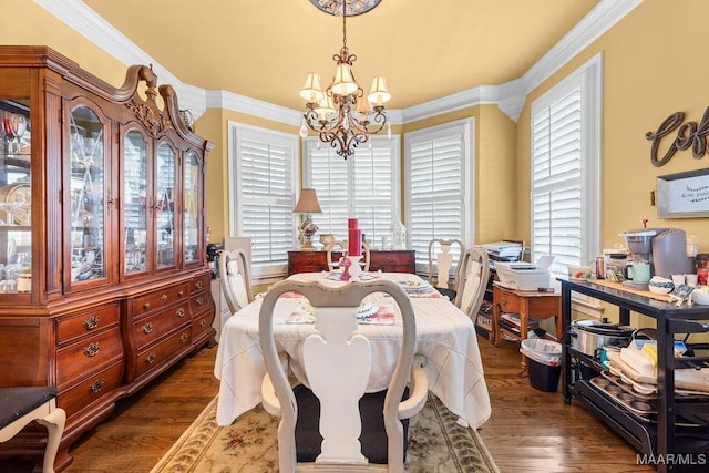 18490 US Highway 31st Rd, Clanton, AL 35045 - dining room with a chandelier, healthy amount of natural light, dark wood-style floors, and ornamental molding