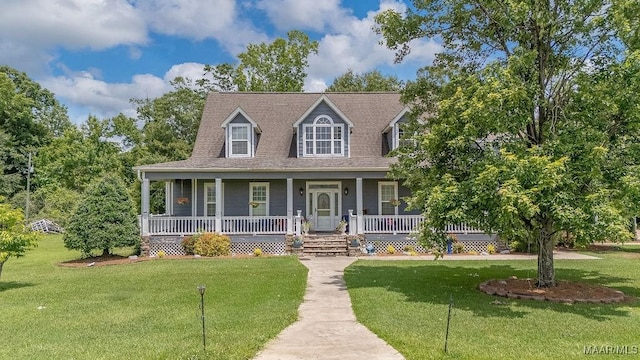 18490 US Highway 31st Rd, Clanton, AL 35045 - new england style home with a front lawn, covered porch, and roof with shingles