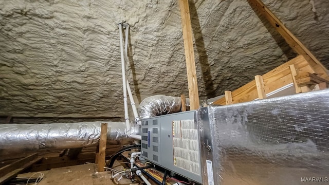12 Crescent Ridge Ct, Deatsville, AL 36022 - view of unfinished attic
