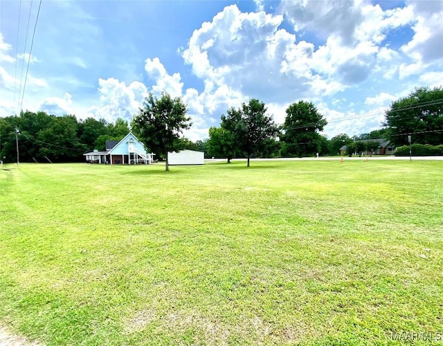 5240 Airport Rd, Millbrook, AL 36054 - view of grassy yard