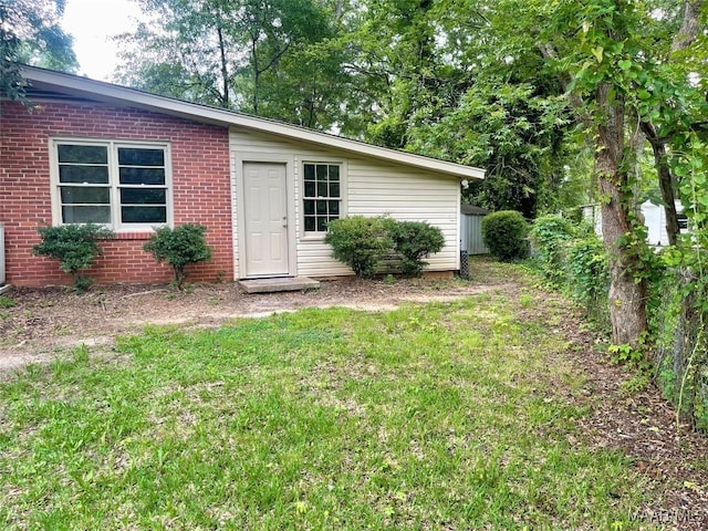2441 Spruce Curv, Montgomery, AL 36107 - view of green lawn
