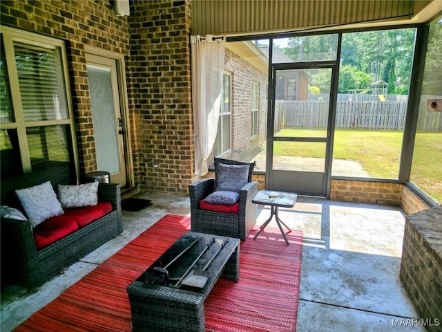 134 Southern Hills Rdg, Wetumpka, AL 36093 - sunroom featuring outdoor lounge area