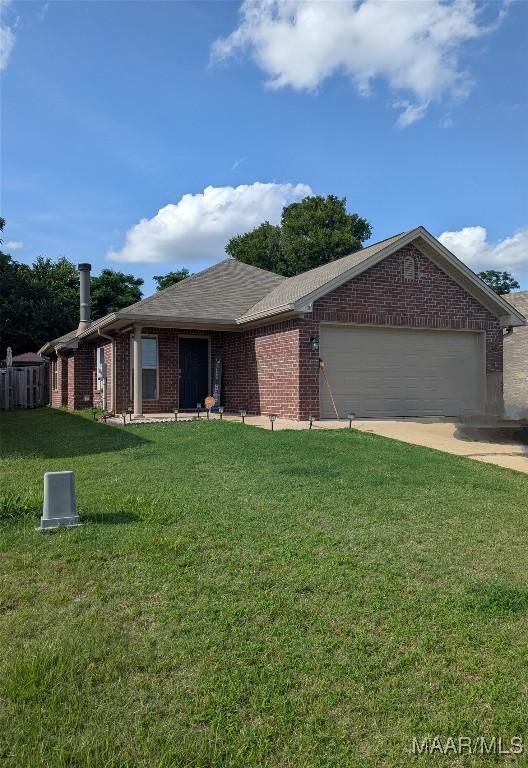 427 Buena Vista Way, Prattville, AL 36067 - single story home featuring a garage, a front yard, brick siding, and concrete driveway