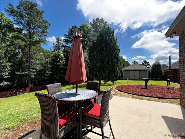 309 Southern Hills Dr, Wetumpka, AL 36093 - view of patio / terrace with outdoor dining area