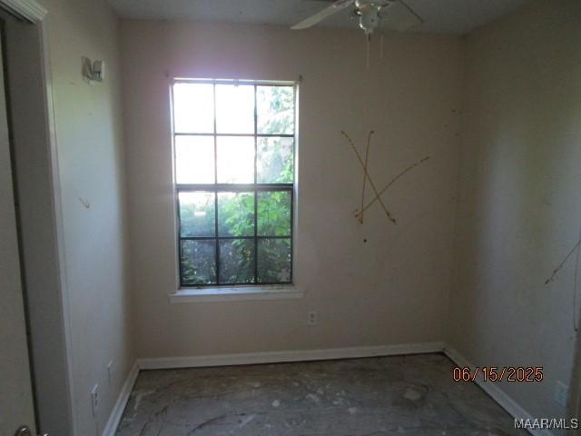 1333 Pembrook Ct, Montgomery, AL 36109 - empty room featuring plenty of natural light and ceiling fan