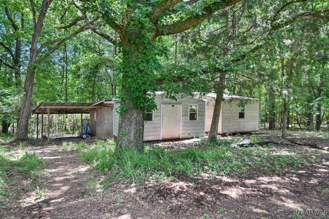 5010 Redland Rd, Wetumpka, AL 36093 - view of front of home with an outbuilding