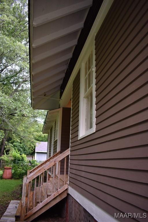 2207 Winona Ave, Montgomery, AL 36107 - view of wooden terrace