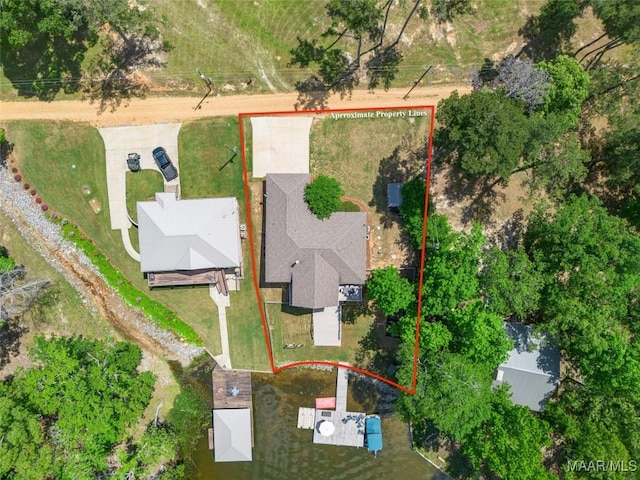 529 Hickory Dr, Wetumpka, AL 36092 - aerial view of property and surrounding area with property boundaries highlighted
