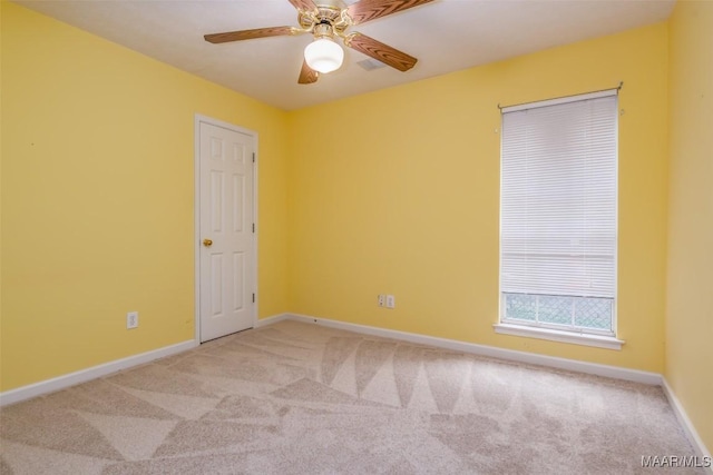 422 River Oaks Dr, Wetumpka, AL 36092 - empty room with light carpet and ceiling fan